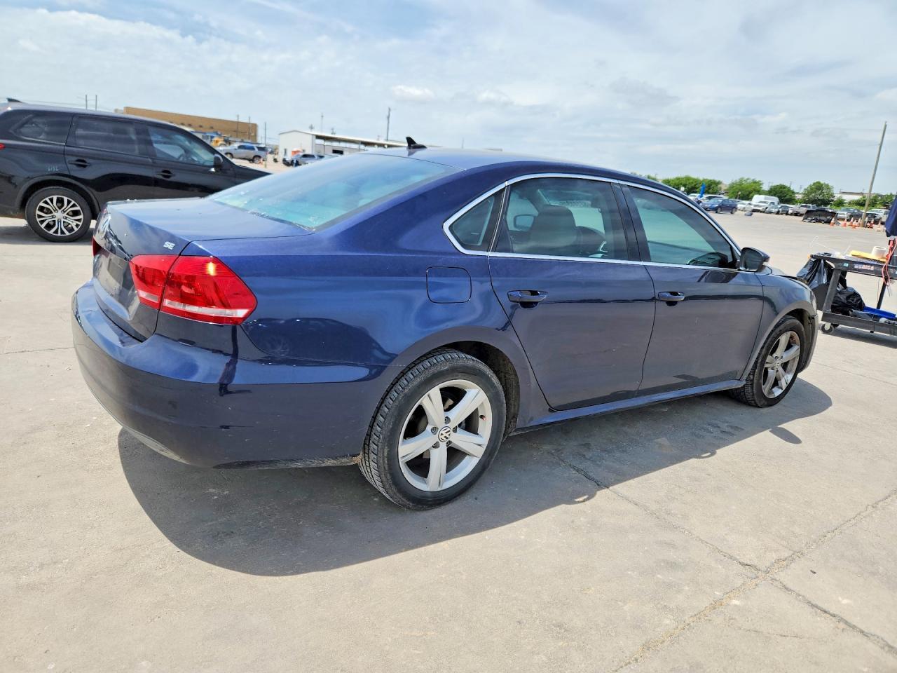 2013 Volkswagen Passat Se - Фото 3