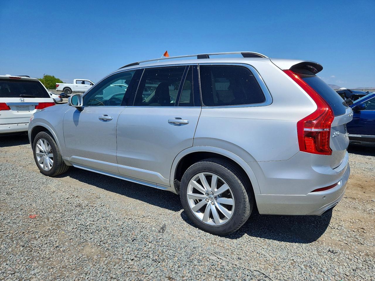 2016 Volvo Xc90 T6 - Фото 2