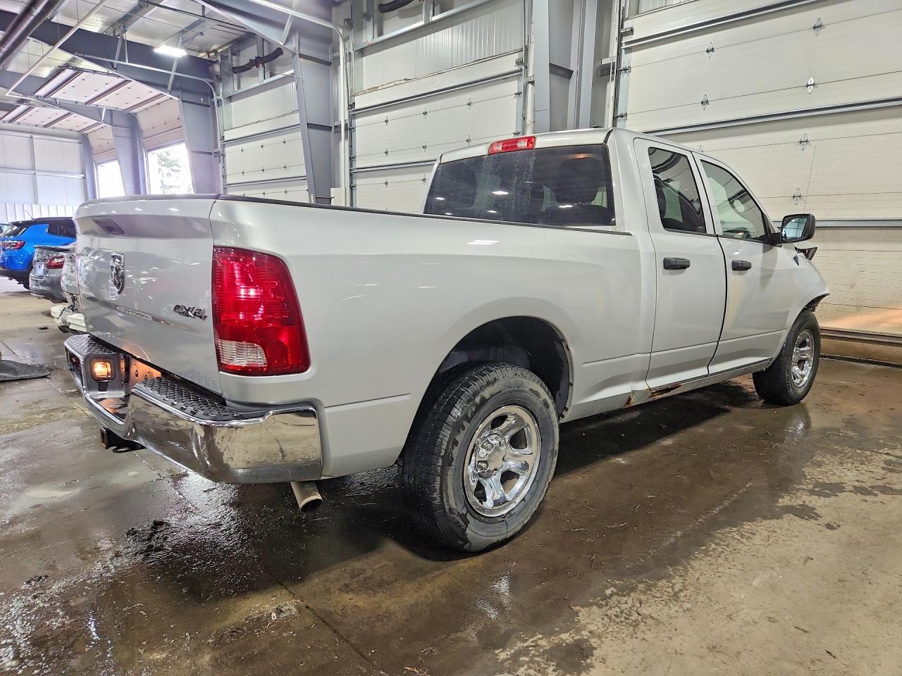 2011 Dodge Ram 1500 - Фото 3