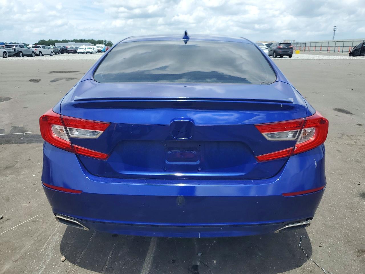 2019 Honda Accord Sport - Image 6