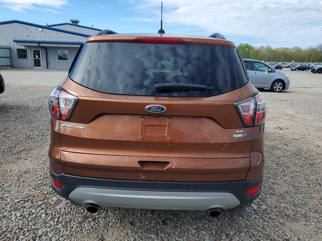 2017 Ford Escape Se - Фото 6