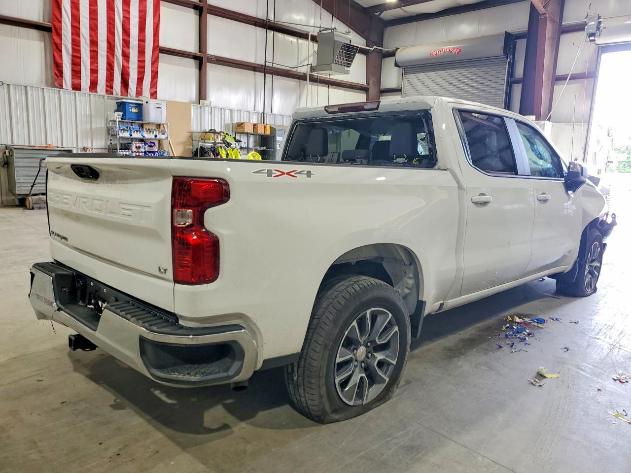 2026 Chevrolet Silverado K1500 Lt-L - Image 3