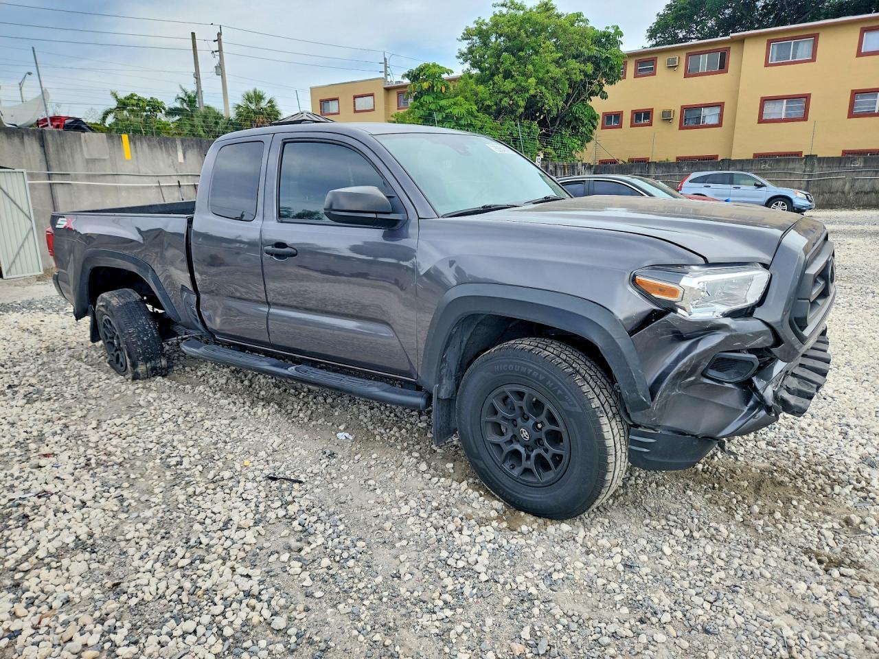 2022 Toyota Tacoma Sr V6 - Фото 4