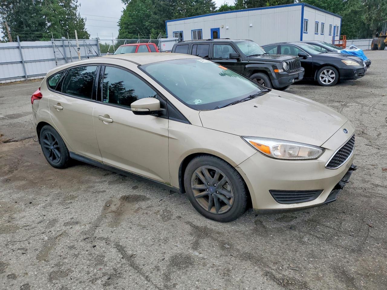 2017 Ford Focus - Image 4