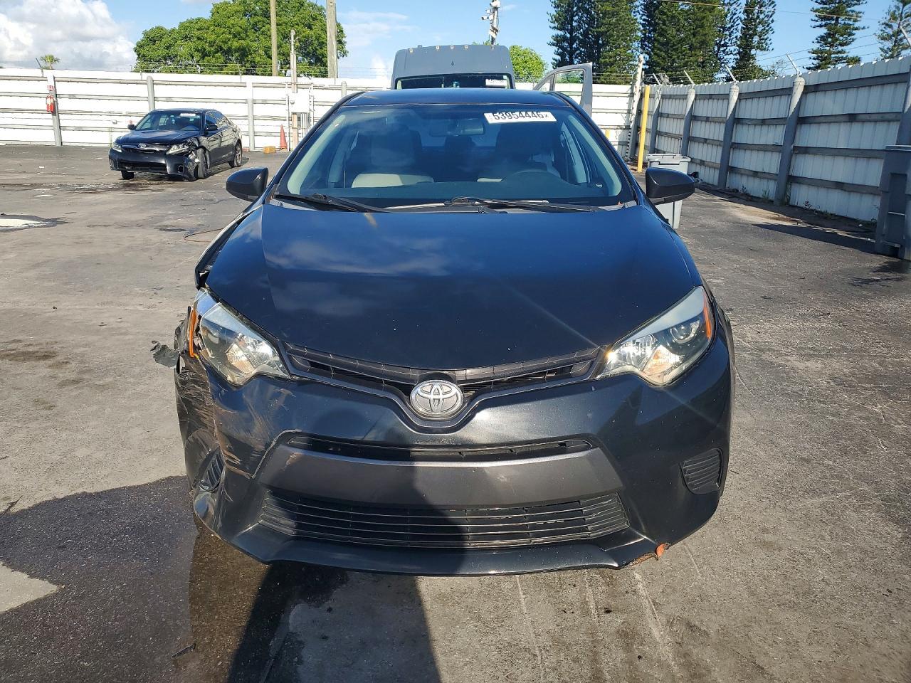 2015 Toyota Corolla Le - Image 5