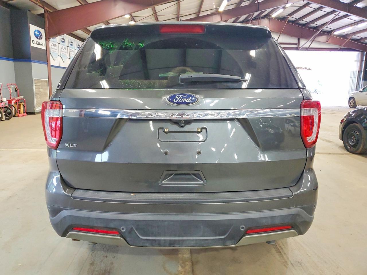 2019 Ford Explorer Xlt - Image 6