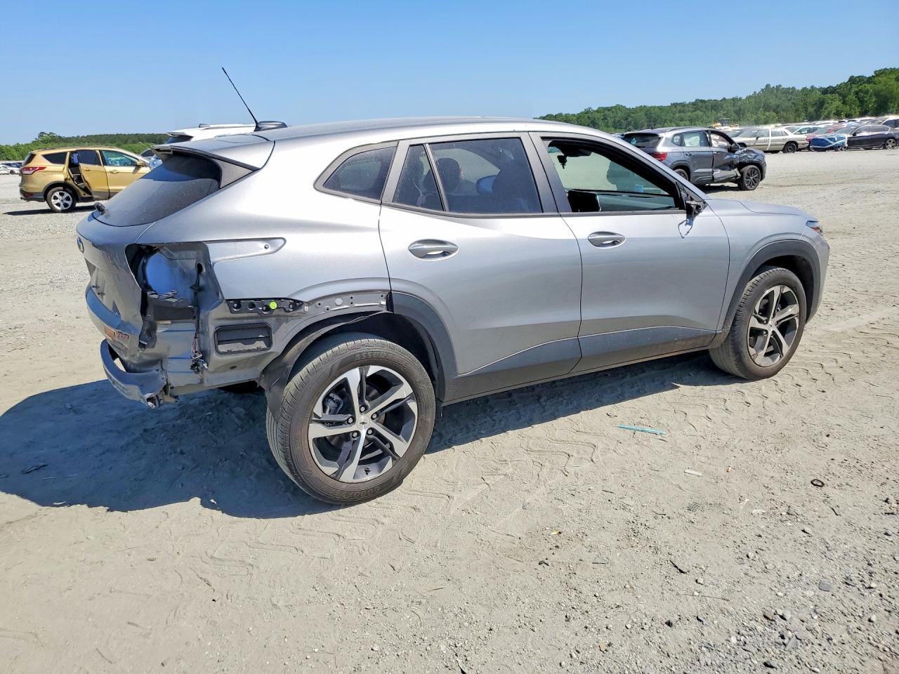 2024 Chevrolet Trax 1Rs - Фото 3