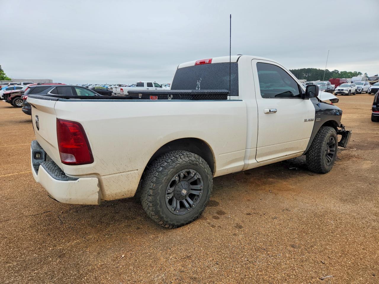 2009 Dodge Ram 1500 - Фото 3