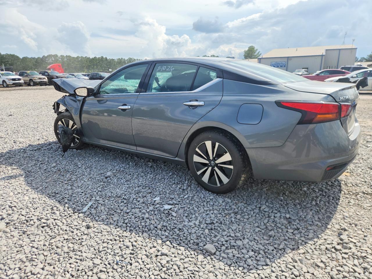 2019 Nissan Altima Sl - Фото 2