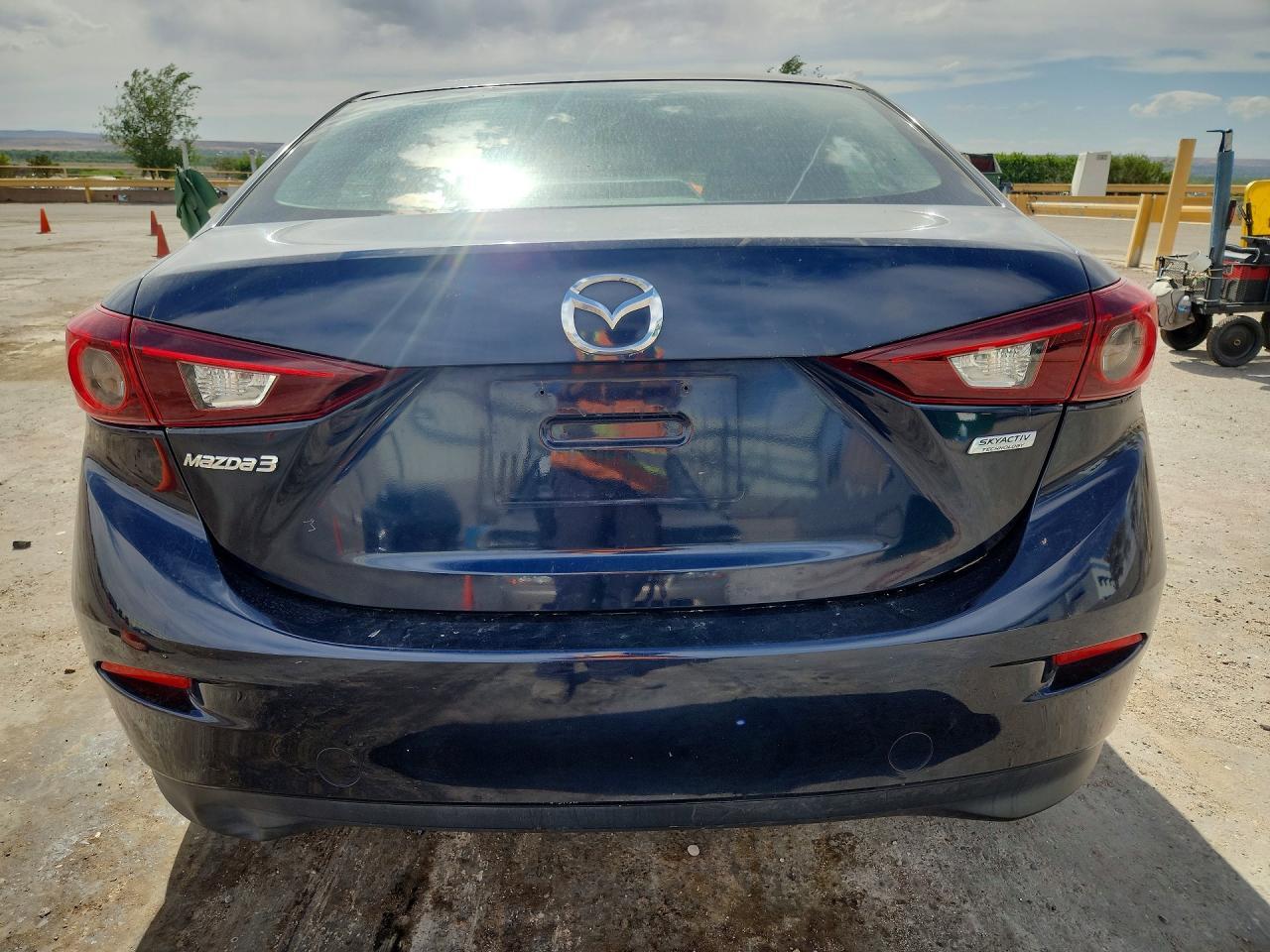 2015 Mazda 3 Sv - Image 6