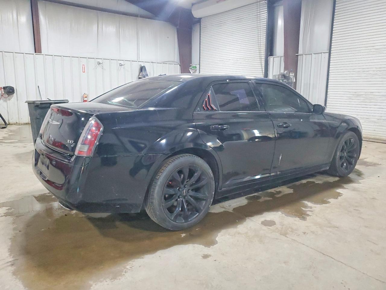 2014 Chrysler 300 S - Фото 3
