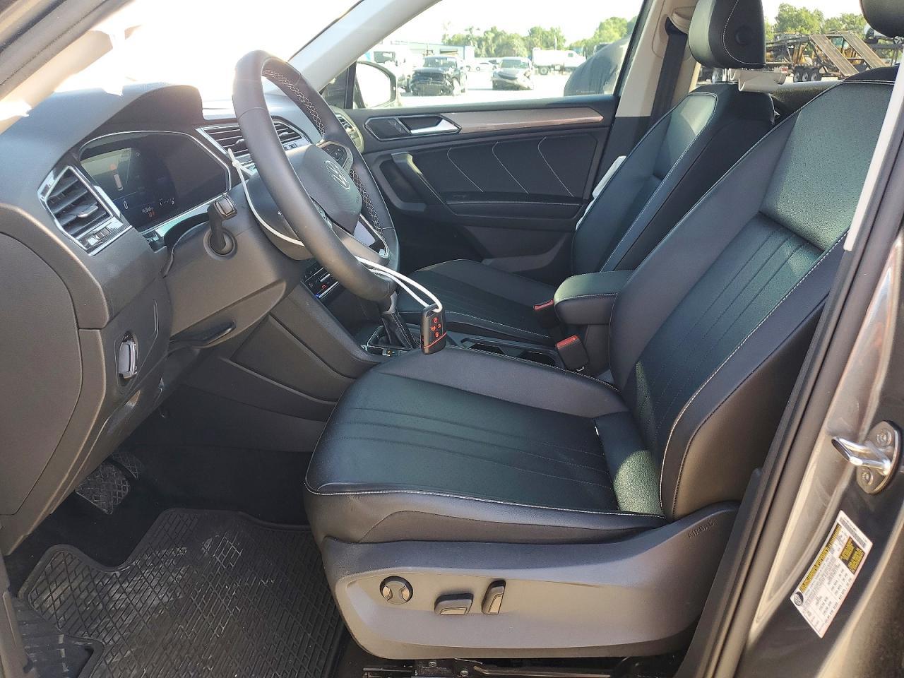 2022 Volkswagen Tiguan Se - Фото 7