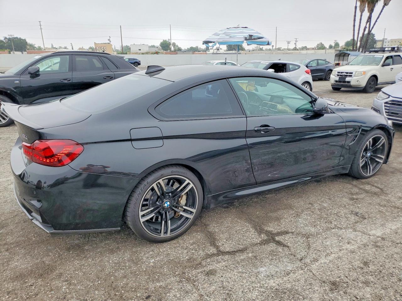 2015 BMW M4 - Фото 3