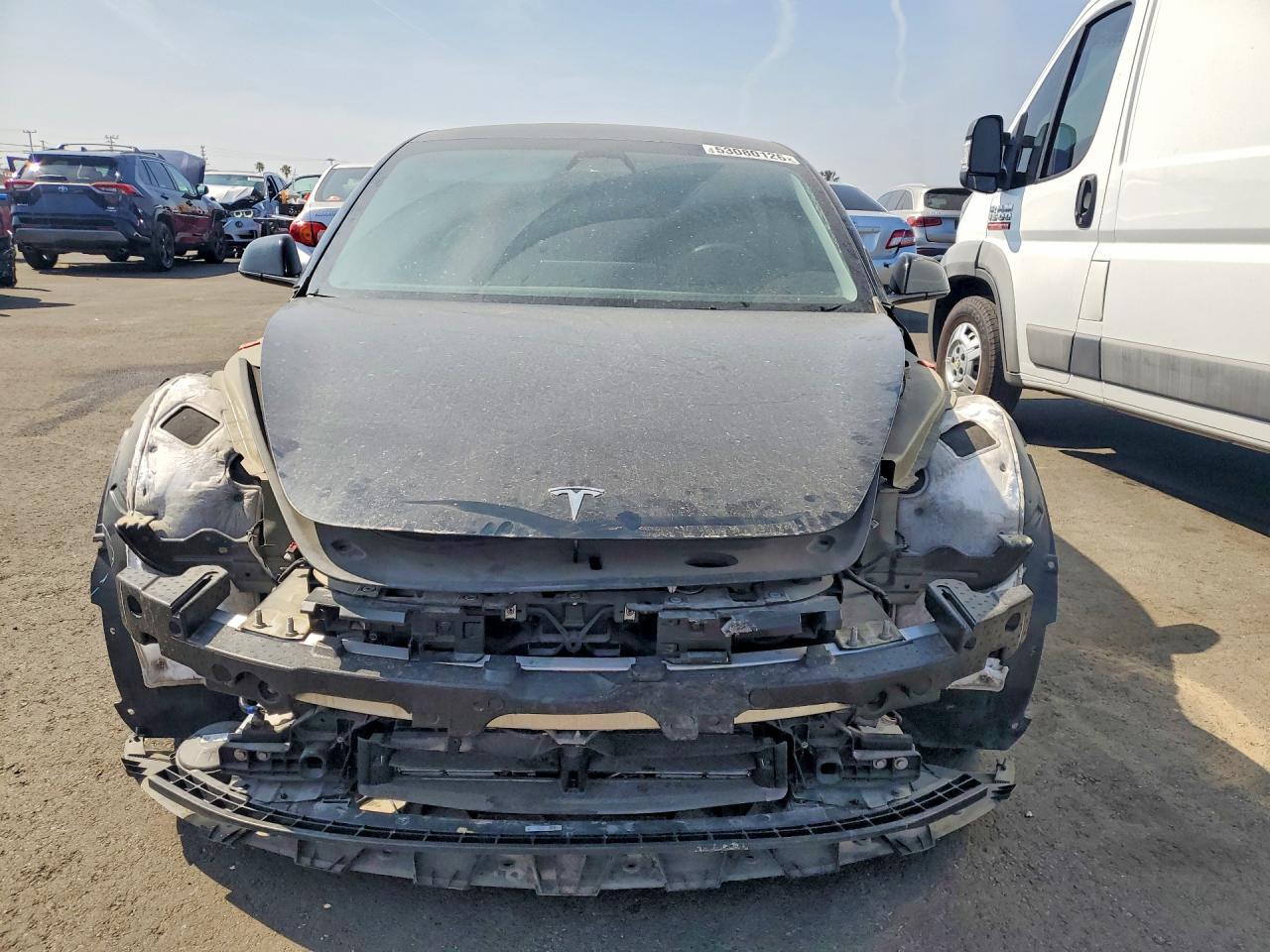 2024 Tesla Model 3 - Фото 5
