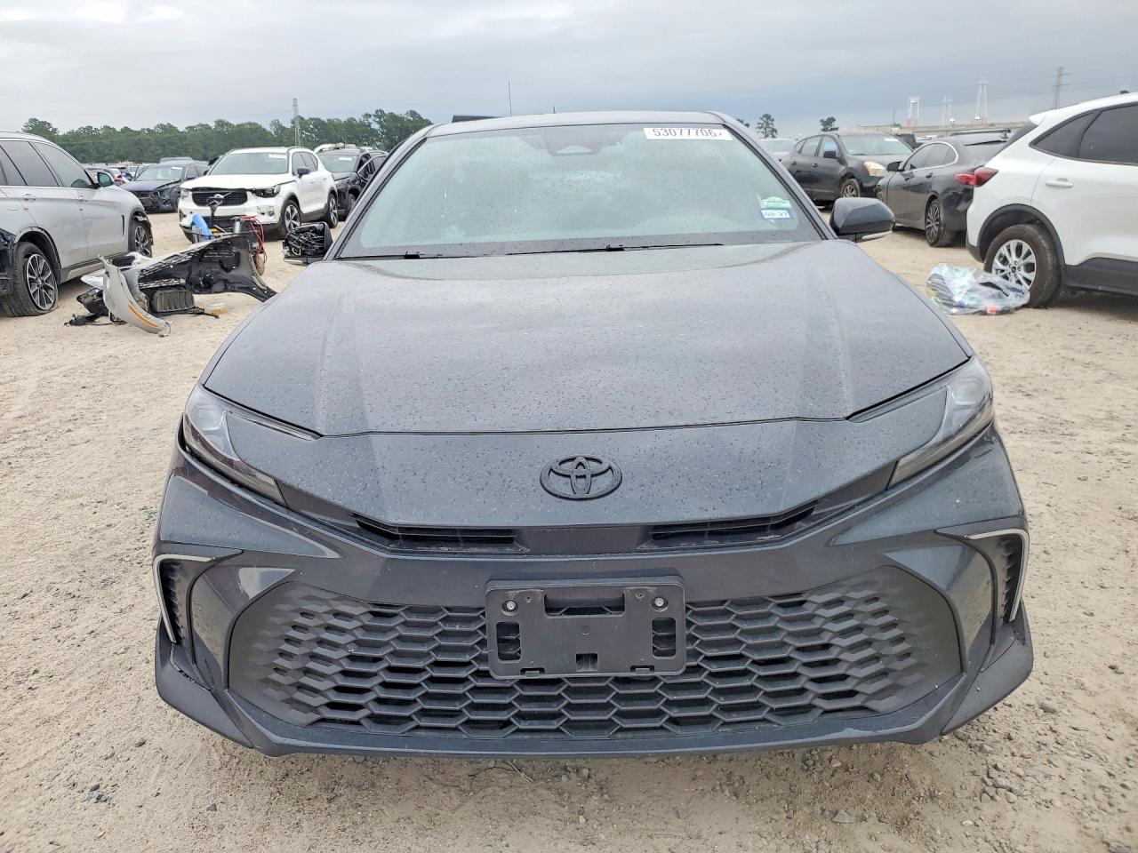 2025 Toyota Camry - Фото 5