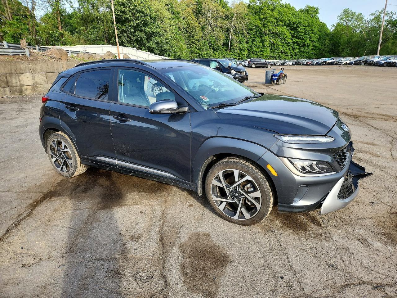 2022 Hyundai Kona Limited - Image 4
