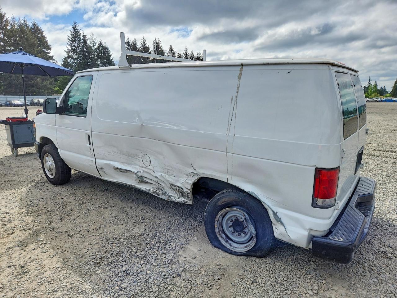 2012 Ford Econoline E150 Van - Image 2