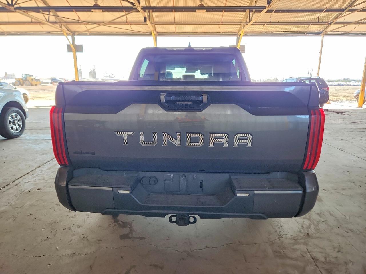 2023 Toyota Tundra Sr5 - Image 6