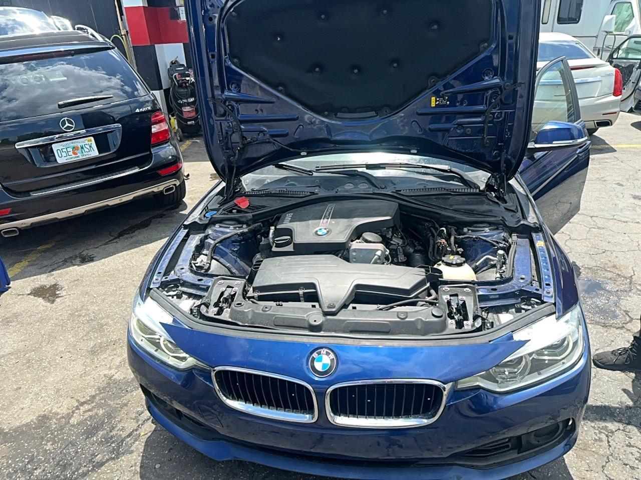 2018 BMW 320 I - Фото 7