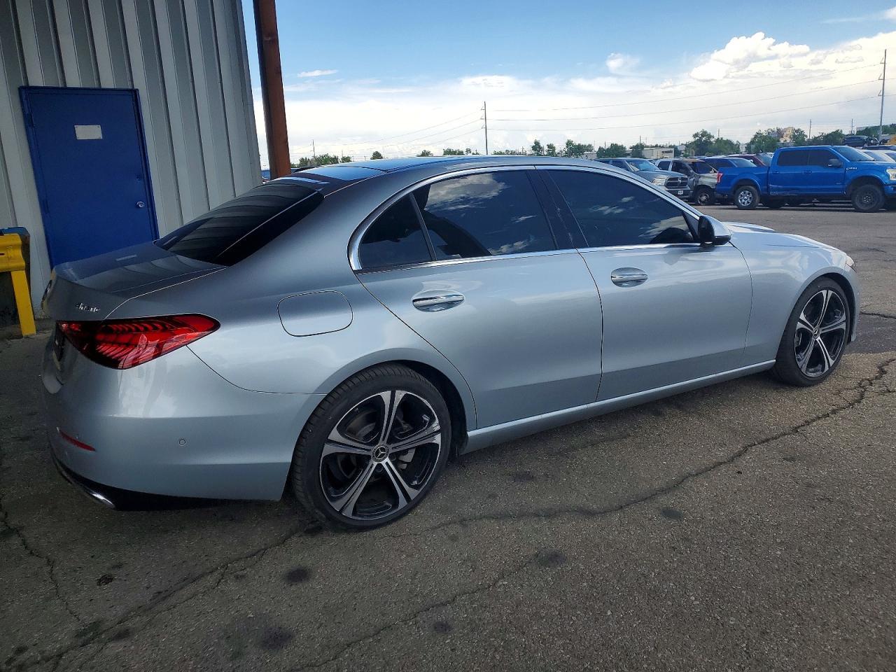 2023 Mercedes-Benz C 300 4Matic - Image 3