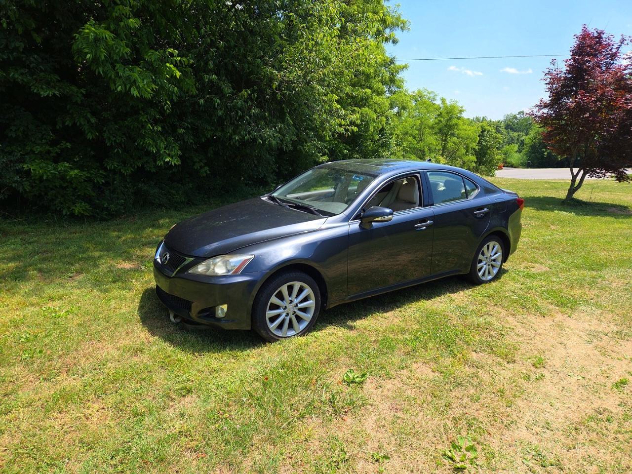 2009 Lexus Is 250 - Image 2