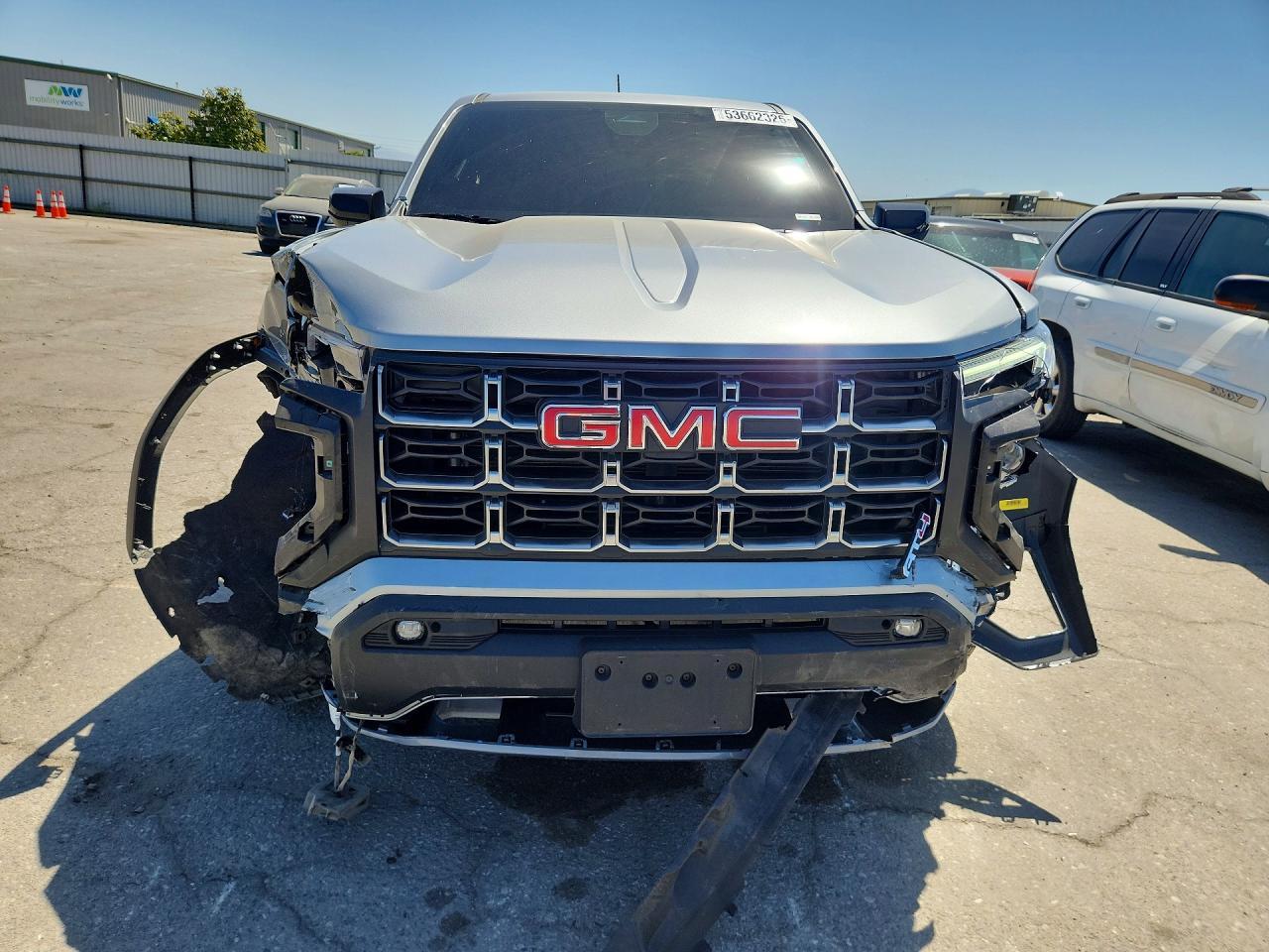 2026 GMC Canyon At4 - Фото 5