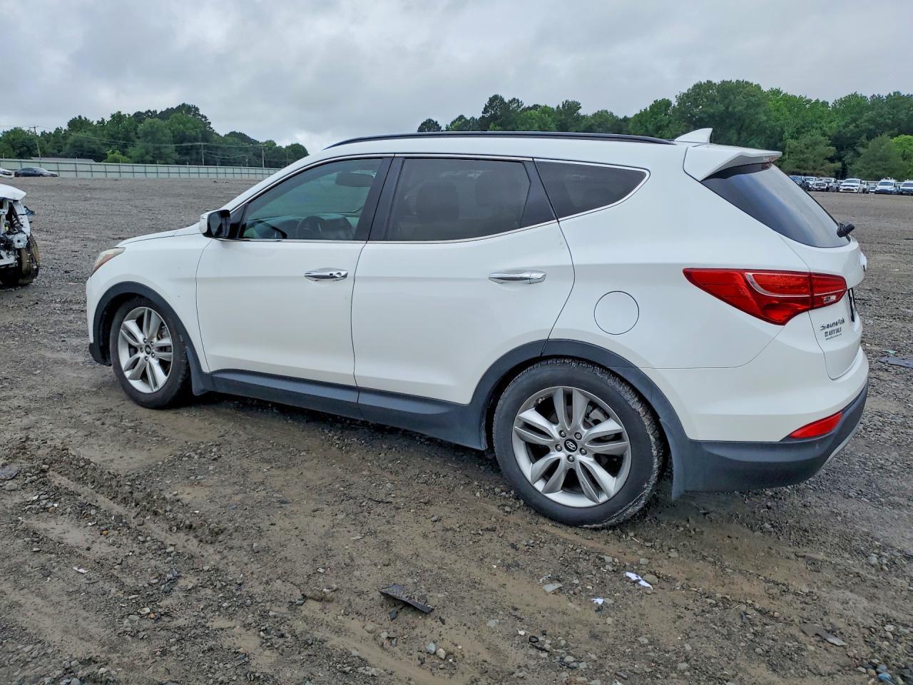 2016 Hyundai Santa Fe - Фото 2