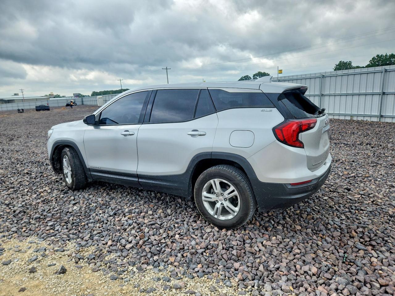 2018 GMC Terrain - Фото 2