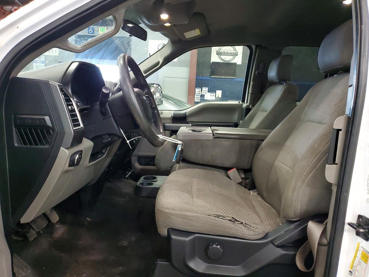 2016 Ford F150 Super Cab - Фото 7