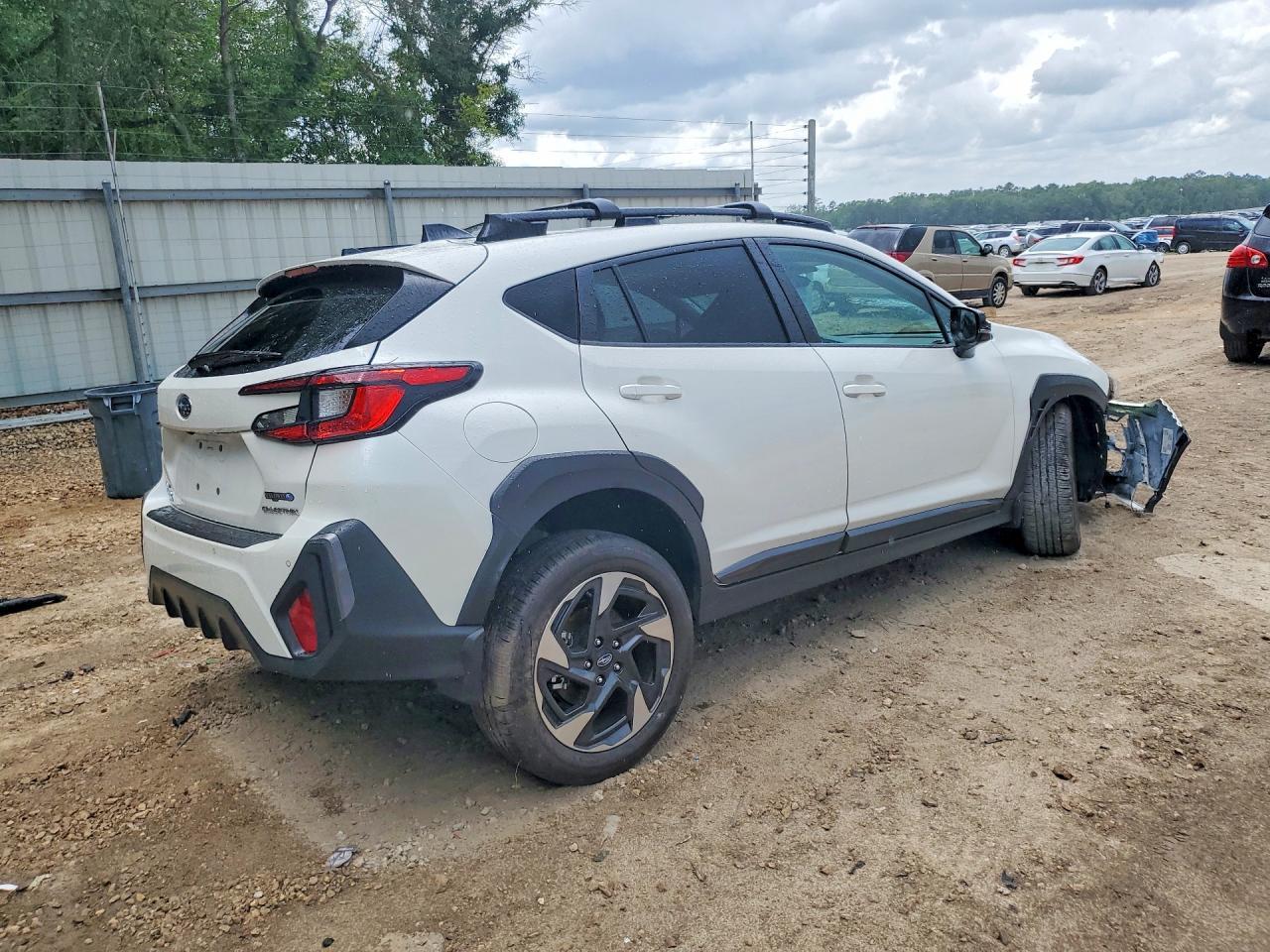 2024 Subaru Crosstrek Limited - Фото 3