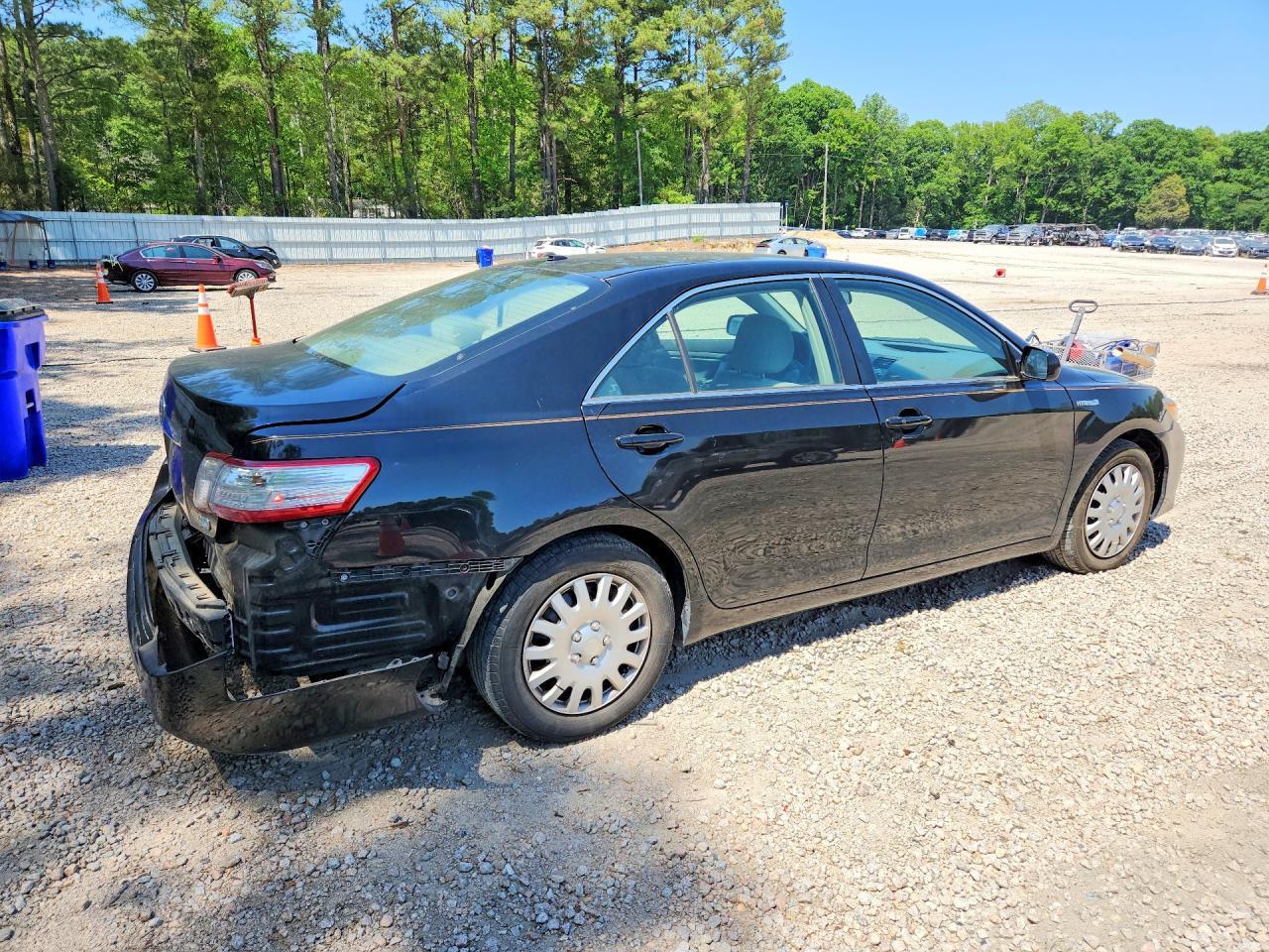 2011 Toyota Camry Hybrid - Image 3