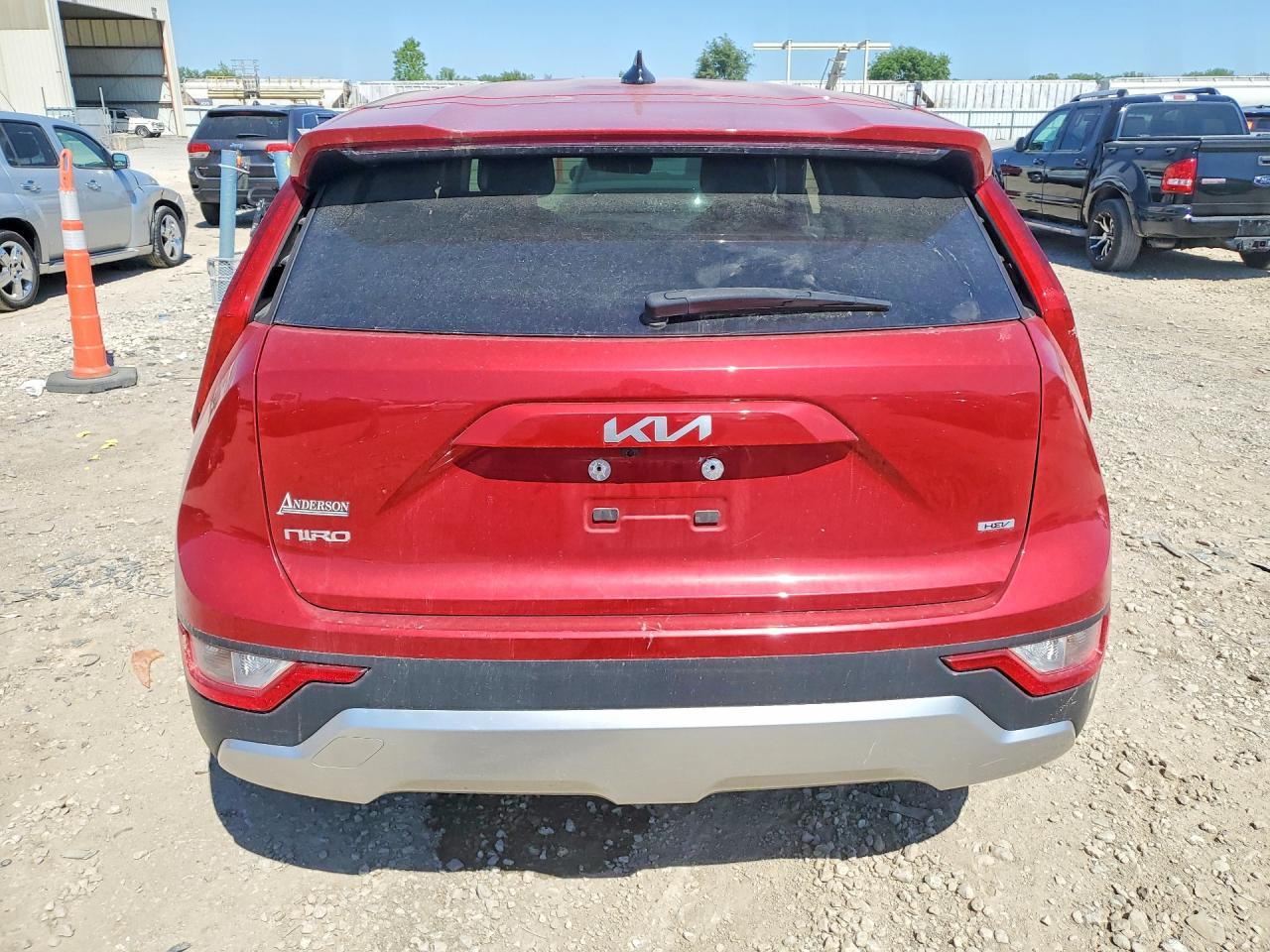 2023 Kia Niro Lx - Фото 6