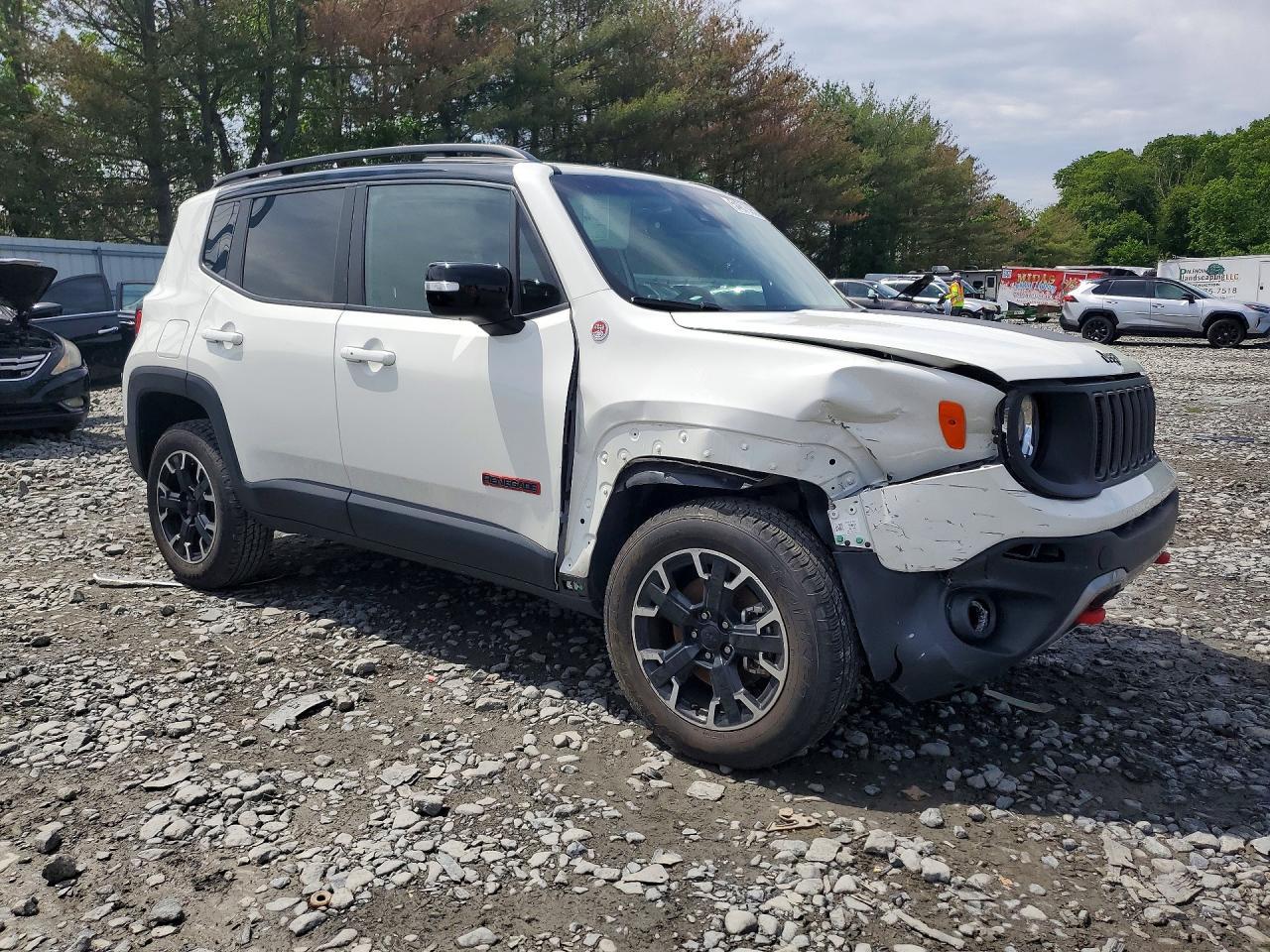2023 Jeep Renegade Trailhawk - Фото 4