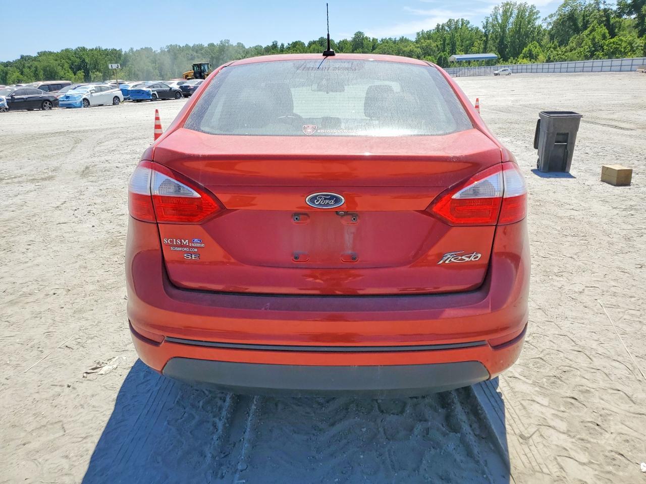 2019 Ford Fiesta Se - Фото 6