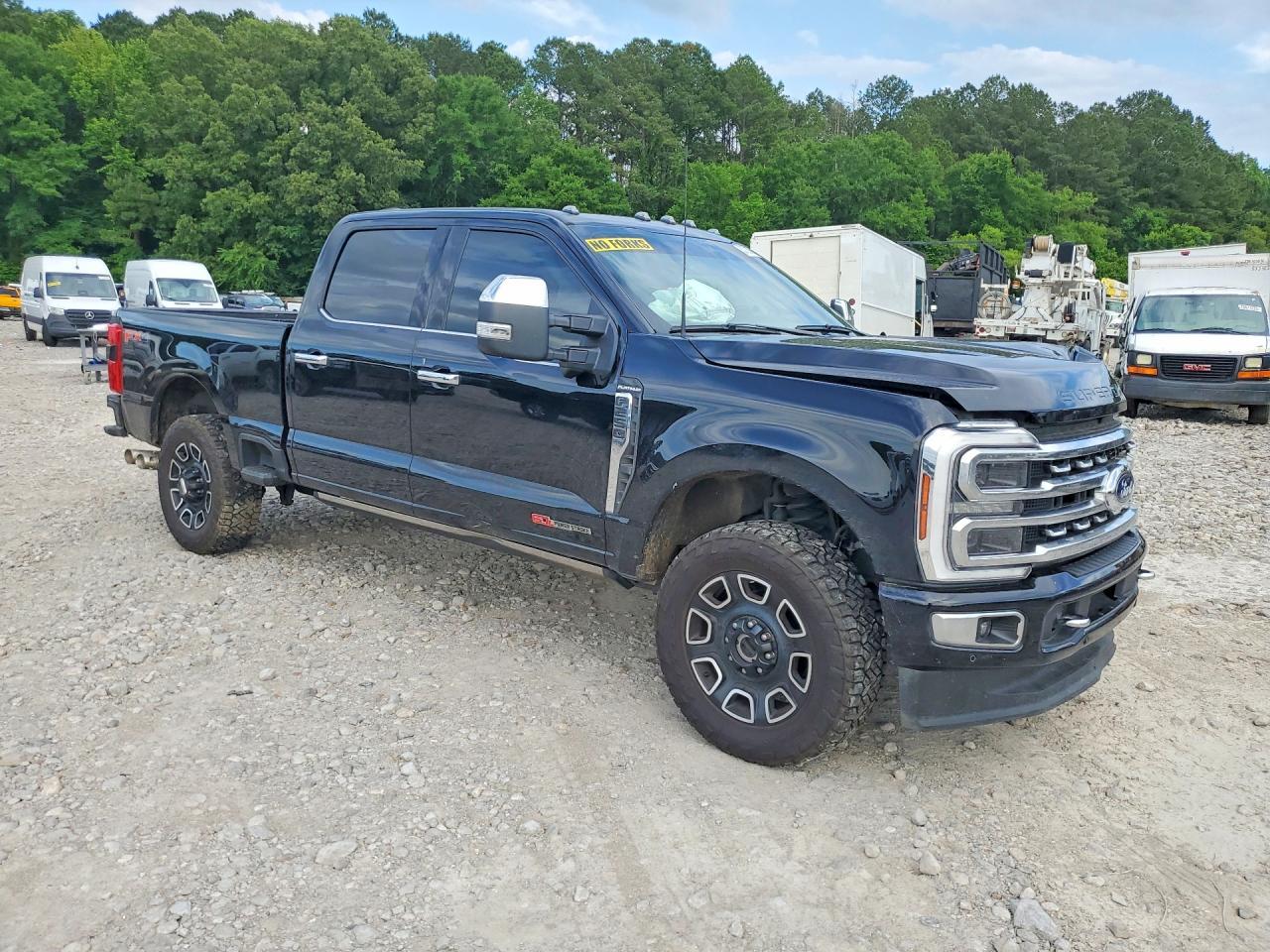 2024 Ford F250 Super Duty - Image 4