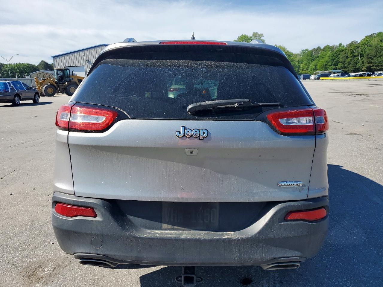 2015 Jeep Cherokee Latitude - Фото 6