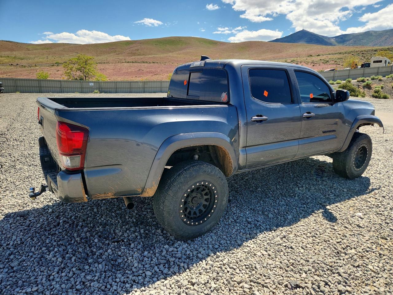 2021 Toyota Tacoma Sr5 V6 - Image 3