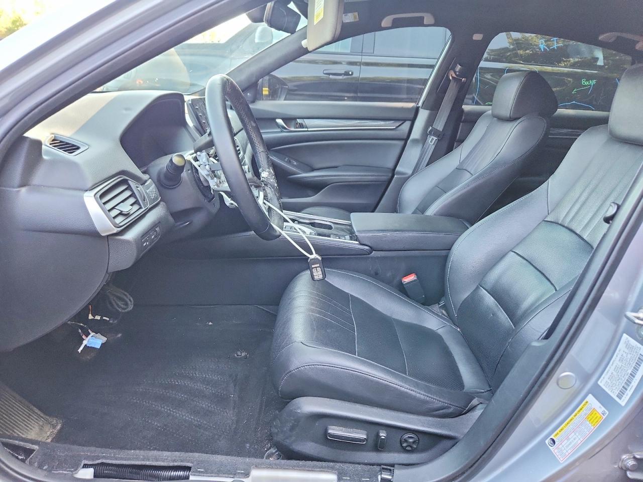 2019 Honda Accord Touring - Фото 7