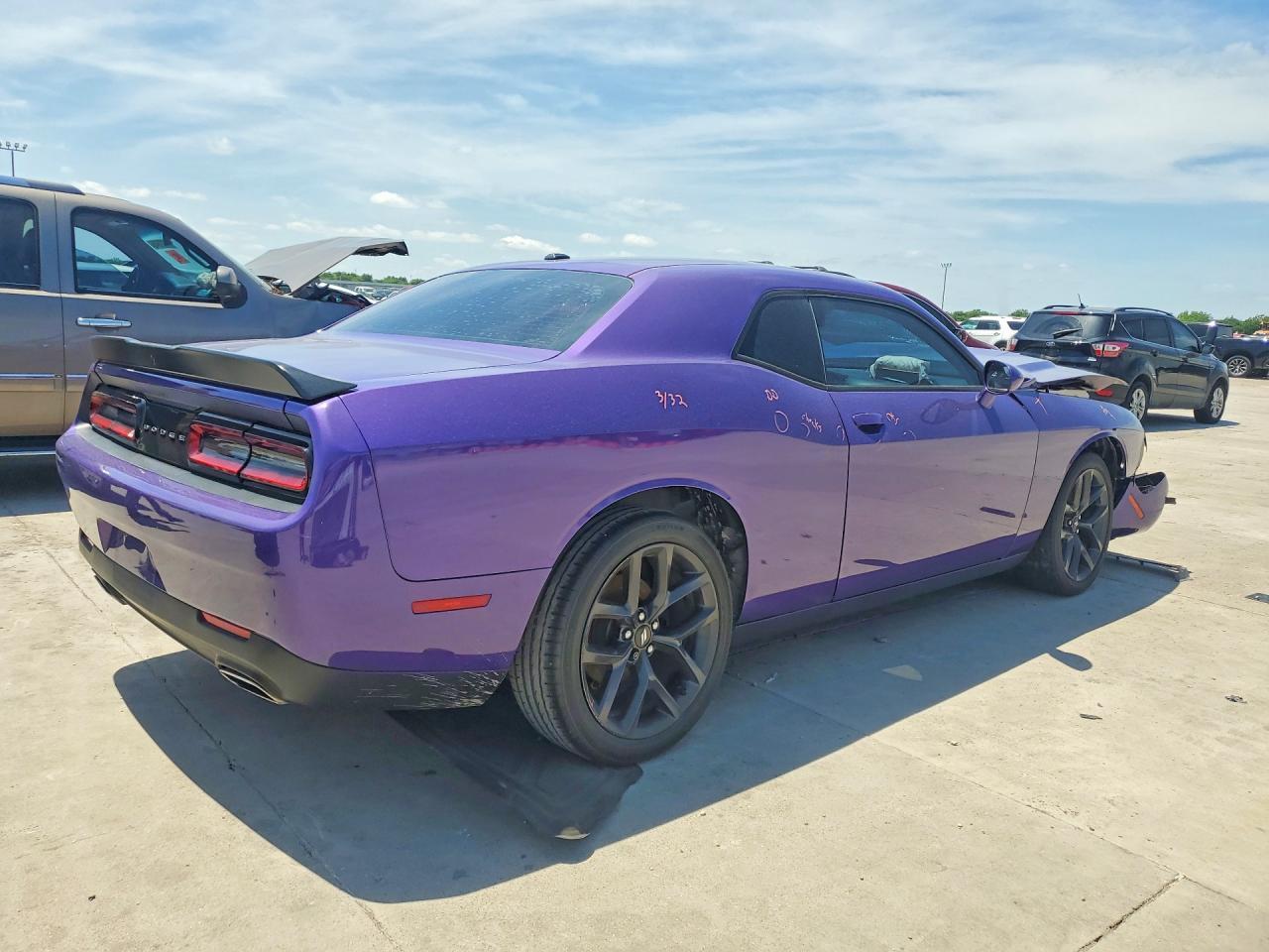 2019 Dodge Challenger Sxt - Фото 3