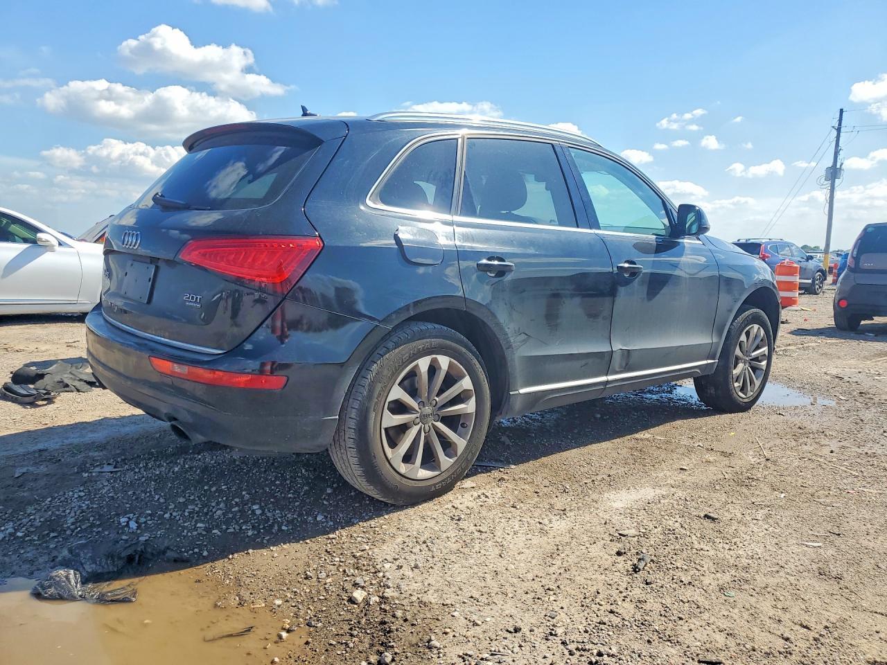 2016 Audi Q5 Premium - Image 3