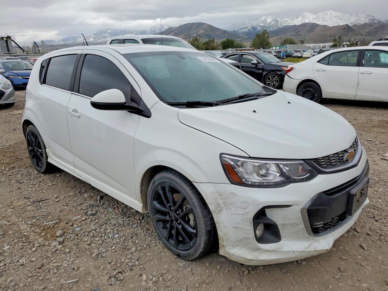 2018 Chevrolet Sonic Lt - Image 4