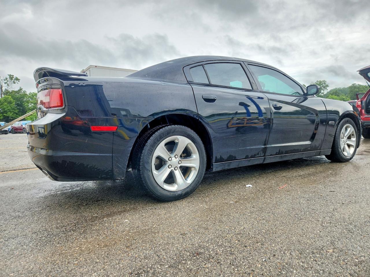 2013 Dodge Charger R - Фото 3