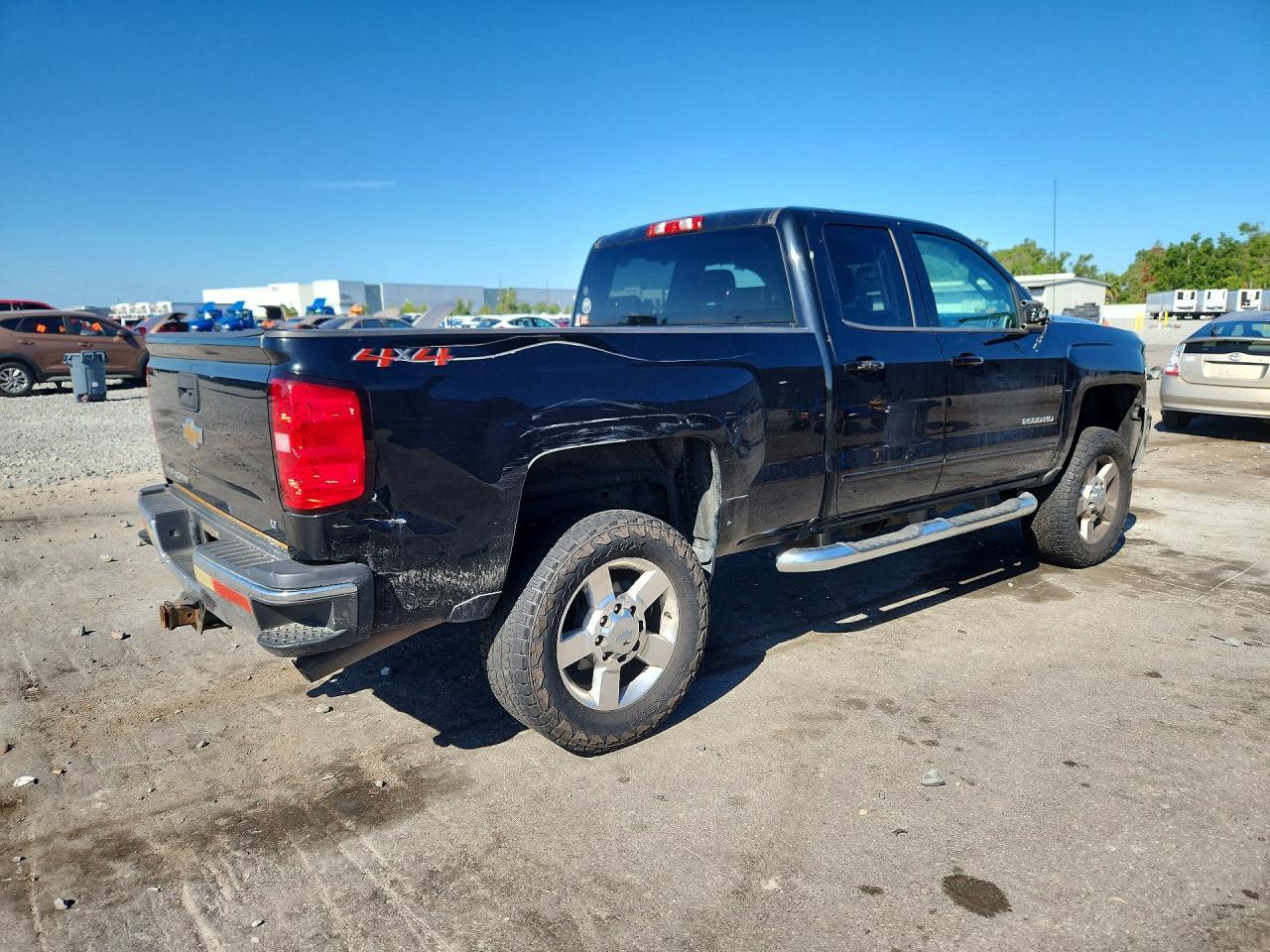 2018 Chevrolet Silverado K2500 Heavy Duty Lt - Фото 3