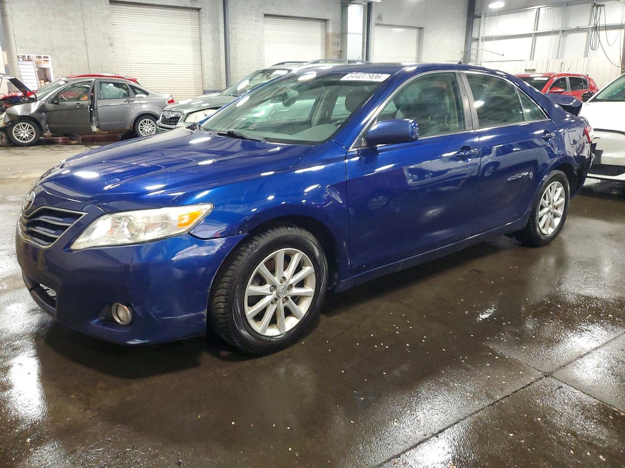 2011 Toyota Camry Xle V6