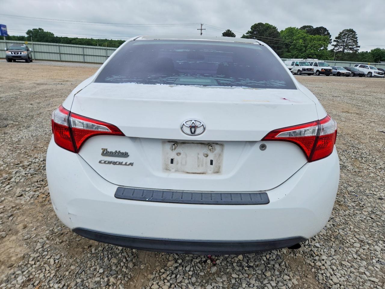 2015 Toyota Corolla L - Image 6