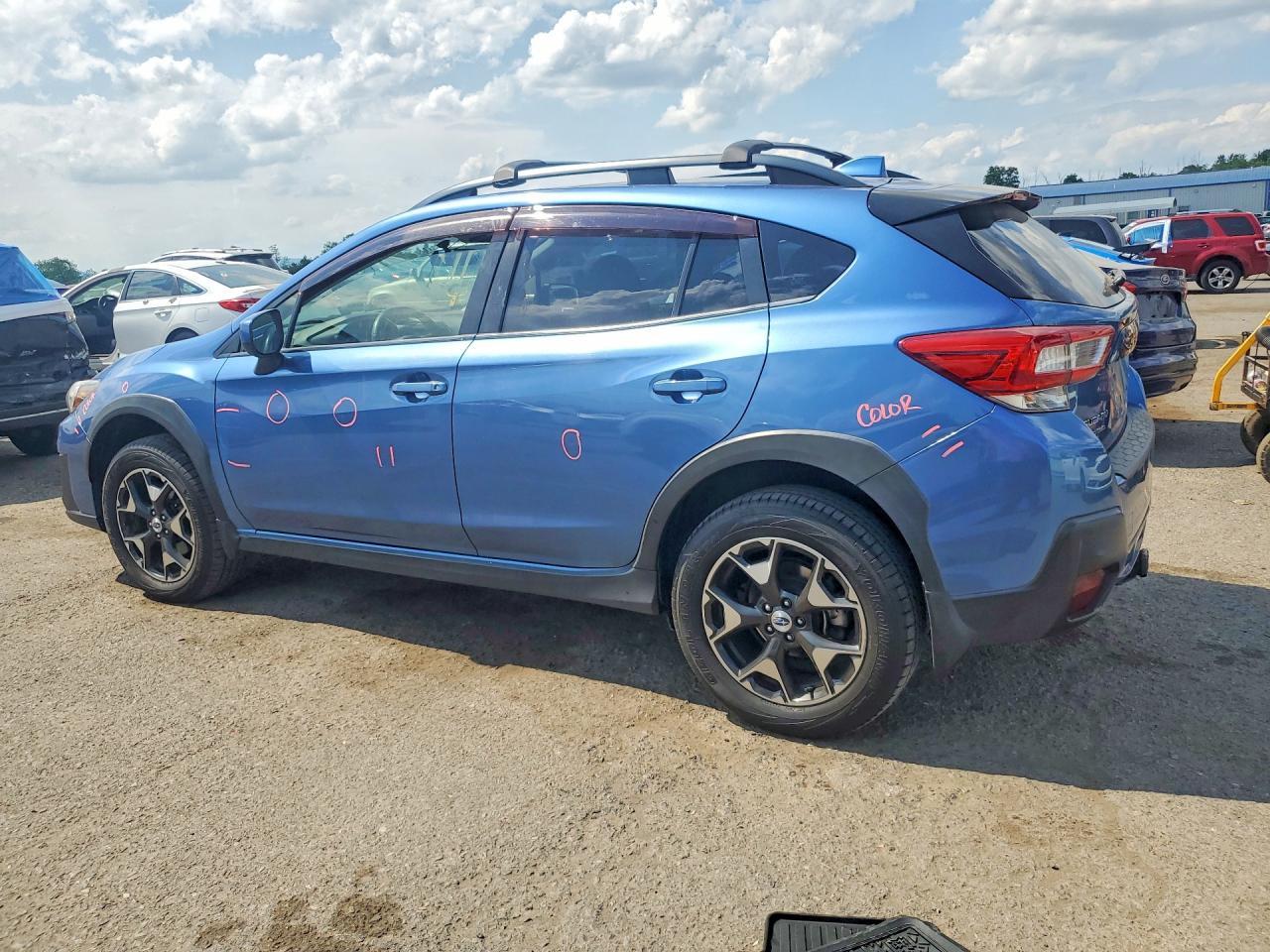 2018 Subaru Crosstrek Premium - Image 2