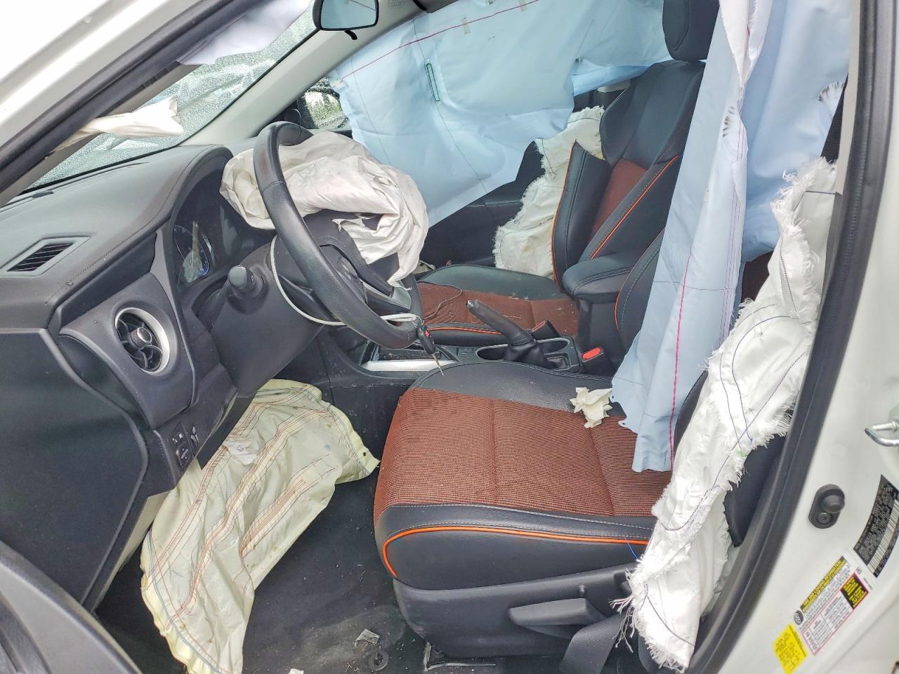 2018 Toyota Corolla Se - Image 7