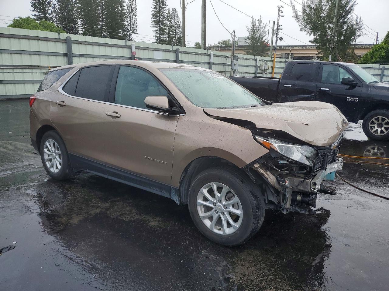 2018 Chevrolet Equinox Lt - Фото 4