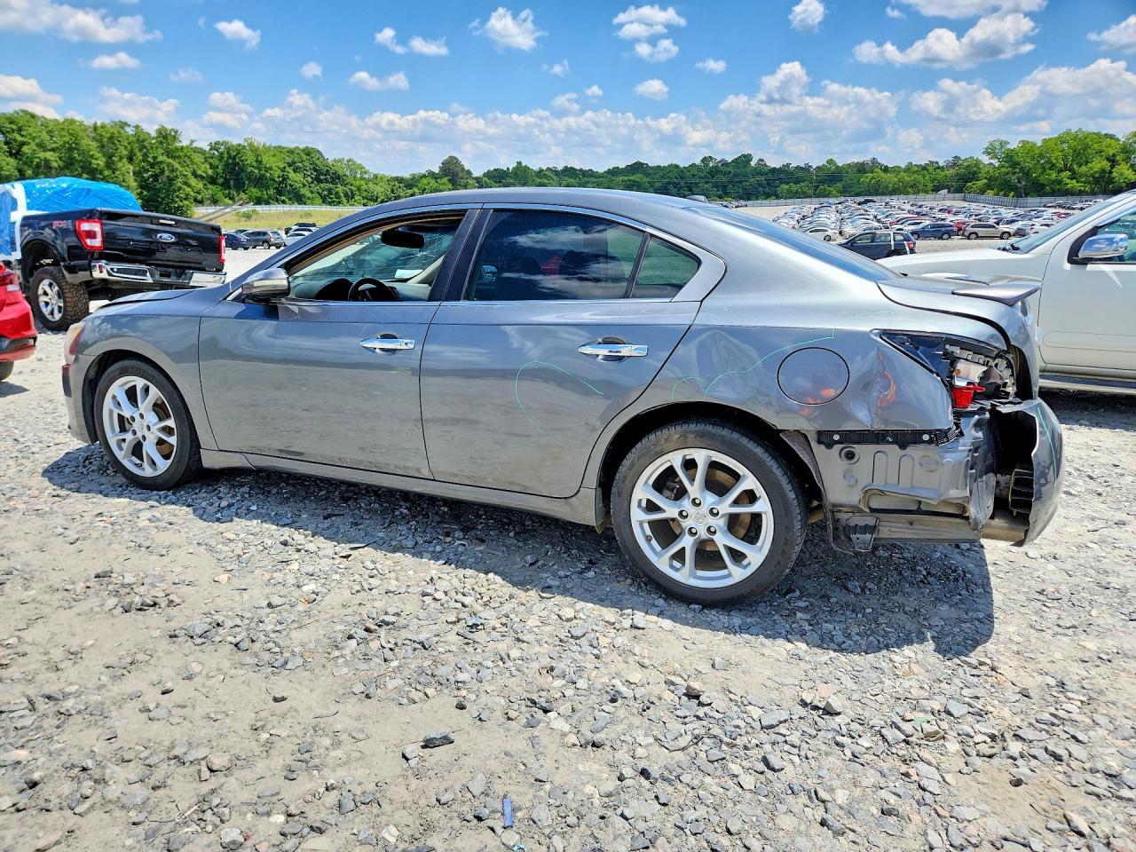 2014 Nissan Maxima 3.5 Sv - Image 2