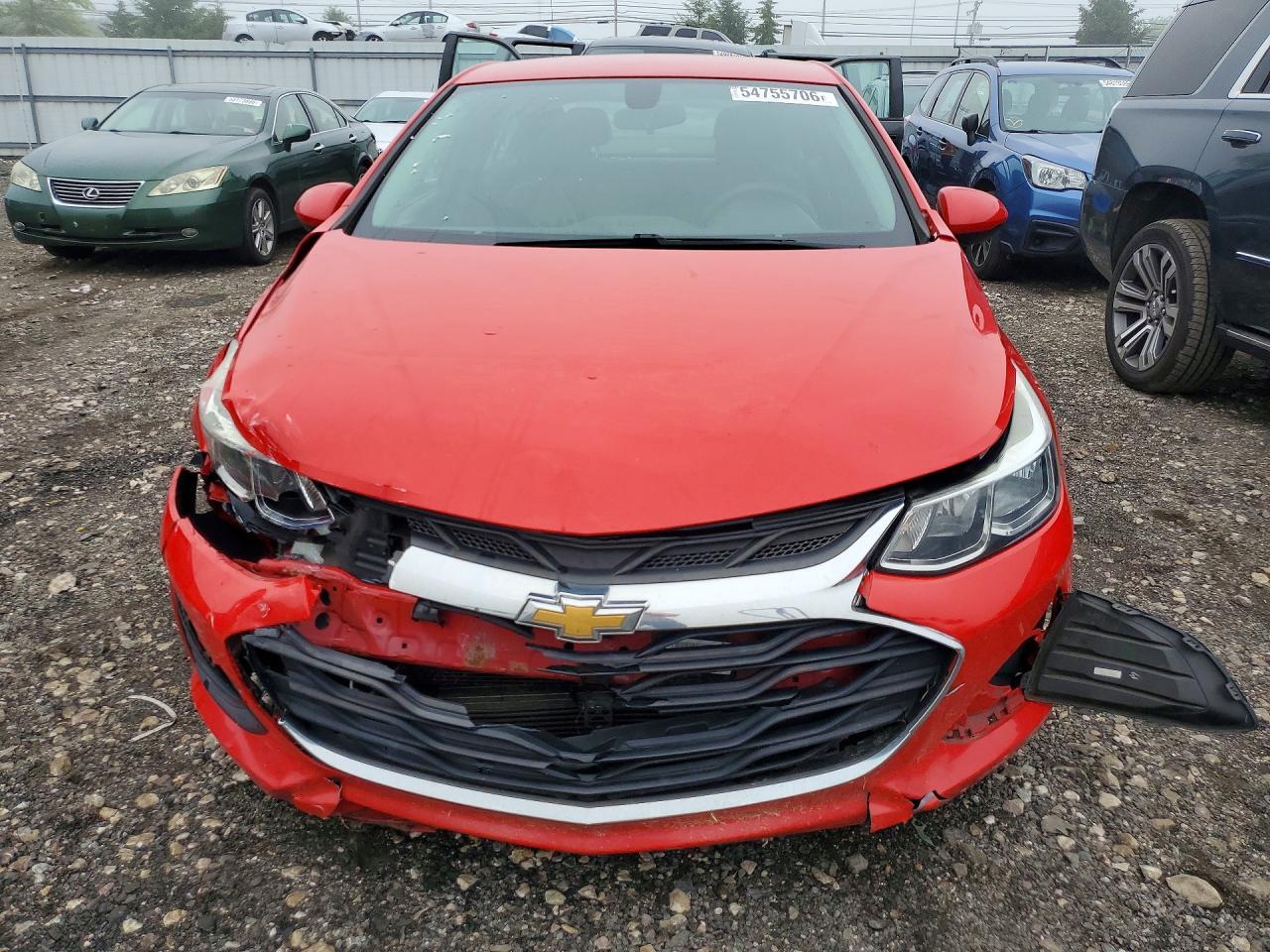 2019 Chevrolet Cruze - Image 5
